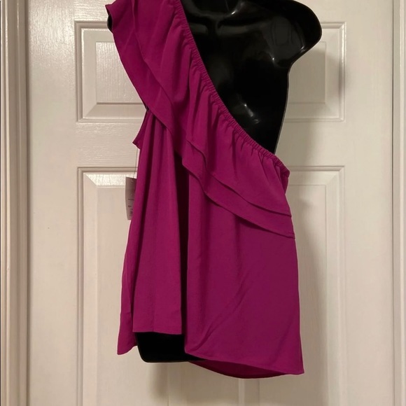 Apt 9 One Shoulder Ruffle Top - Picture 3 of 3